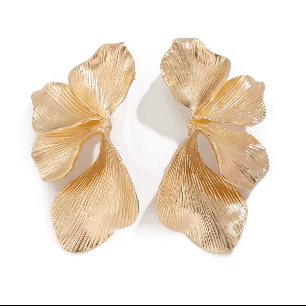 Golden Gold Leaf Earrings